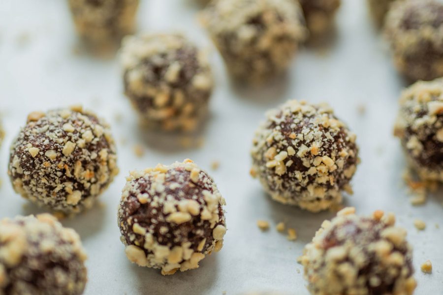 Vegan Chocolate Hazelnut Bliss Balls