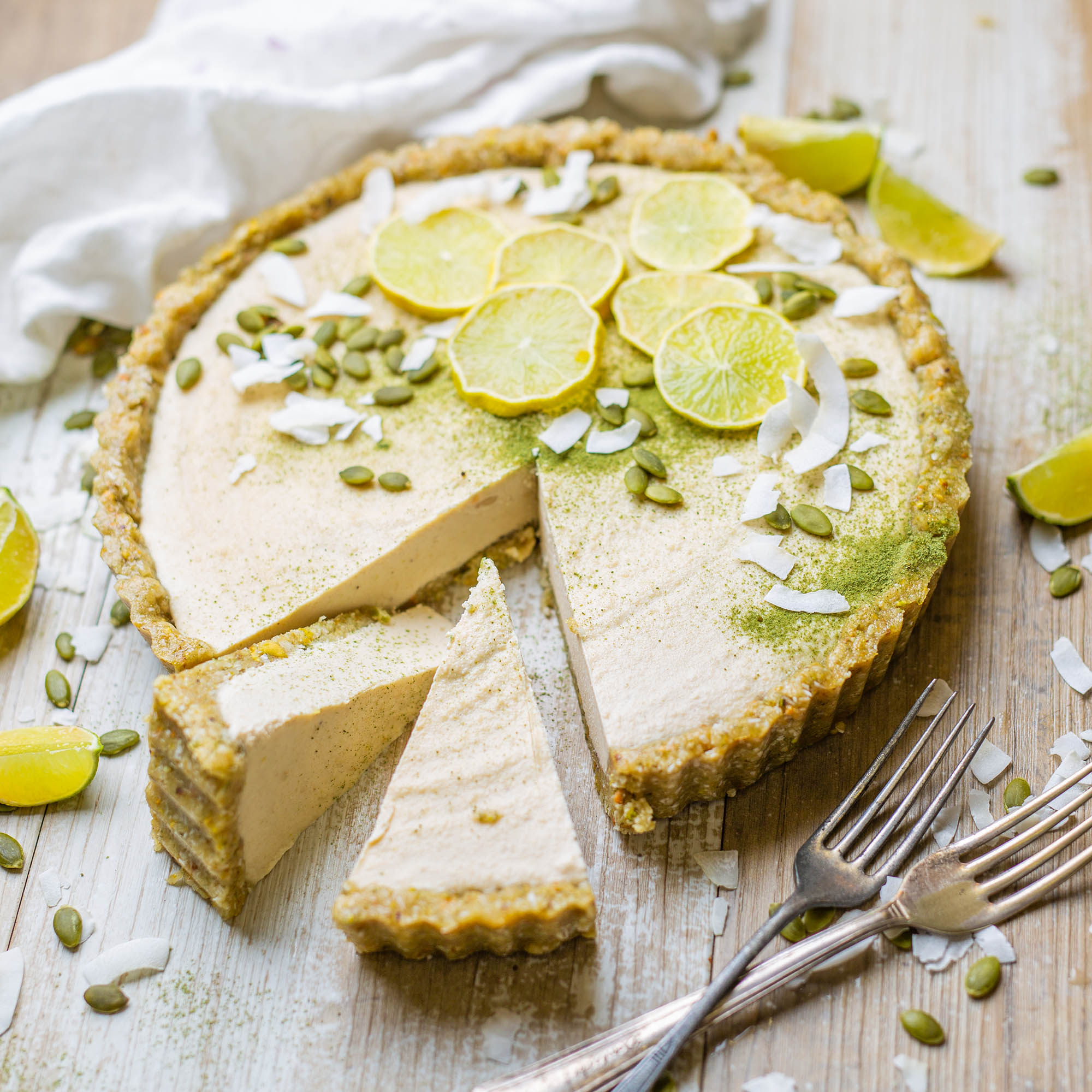 Vegan No Bake Key Lime Pie – No Refined Sugar