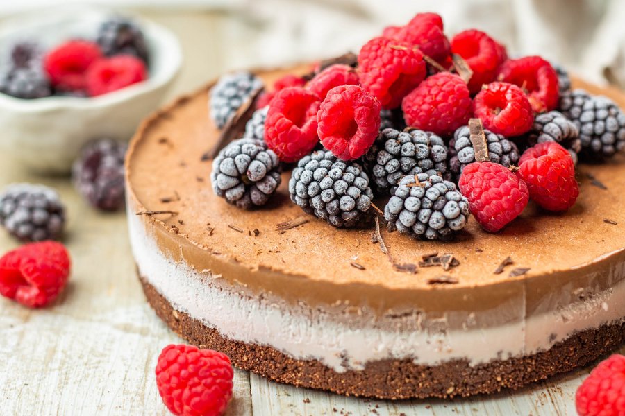 How To Make Healthier Vegan Ice Cream Cake