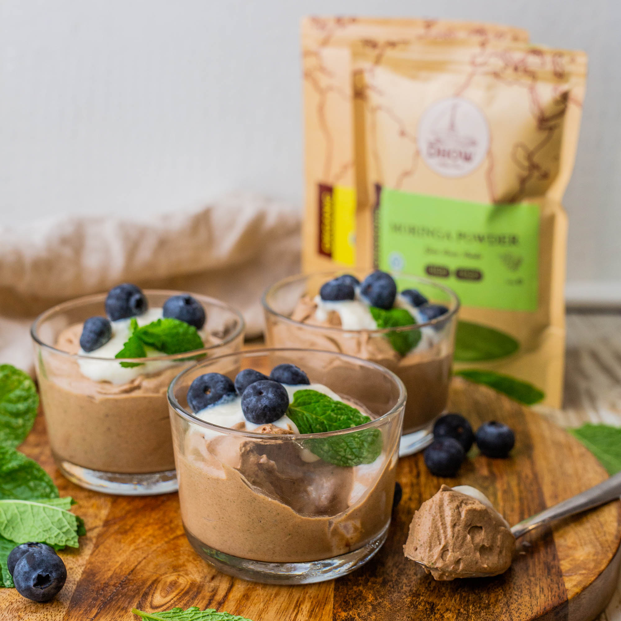 Vegan Moringa Peppermint Chocolate Mousse and Benefits of Moringa for Women