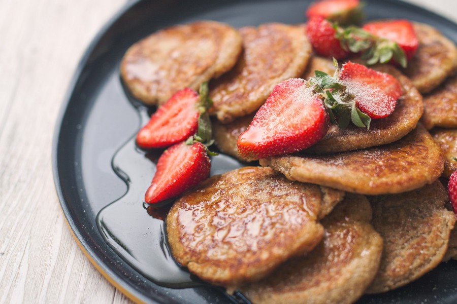 Vegan Oat & Quinoa Pancakes