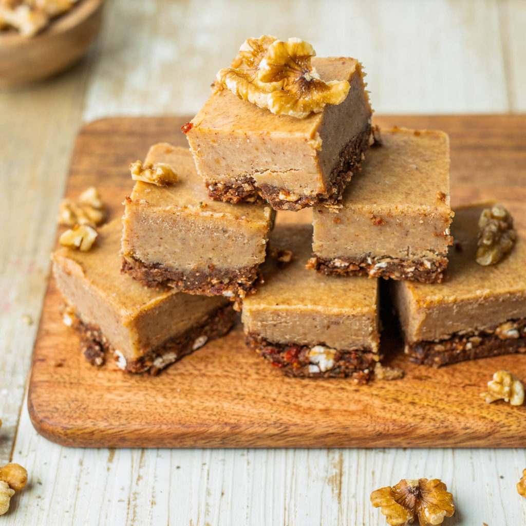 Raw Vegan Walnut Fudge Bars - Talida Voinea